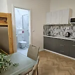 Apartment Whale Urban *