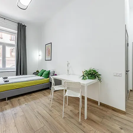 Whale Urban Будапешт