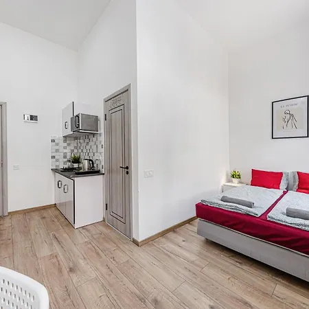 Апартаменты Whale Urban