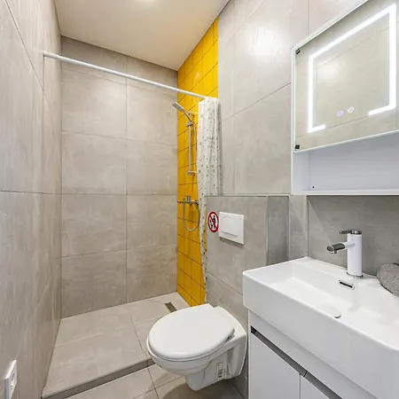 Whale Urban Апартаменты