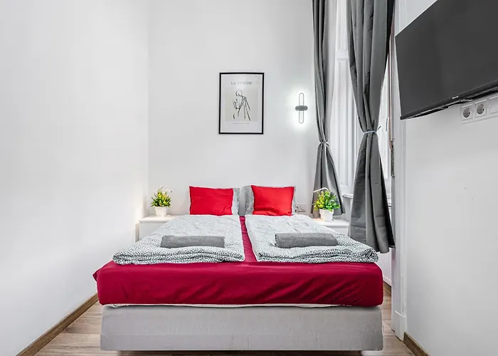 Whale Urban Апартаменты