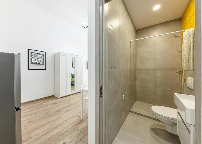 Whale Urban * Будапешт