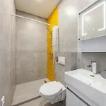 Whale Urban Апартаменты
